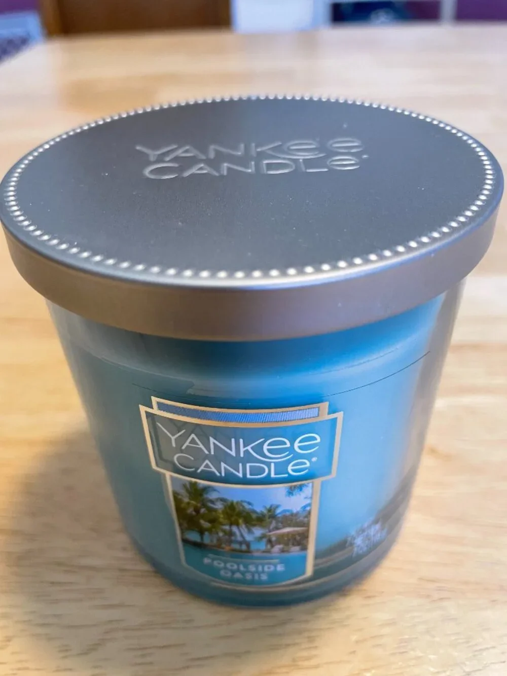 YANKEE CANDLE POOLSIDE OASIS SINGLE WICK 70Z JAR